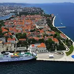 Matej 1